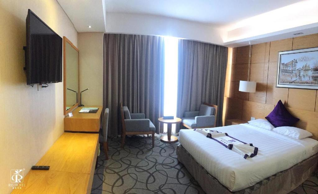 Iris Hotel Кантхо Экстерьер фото