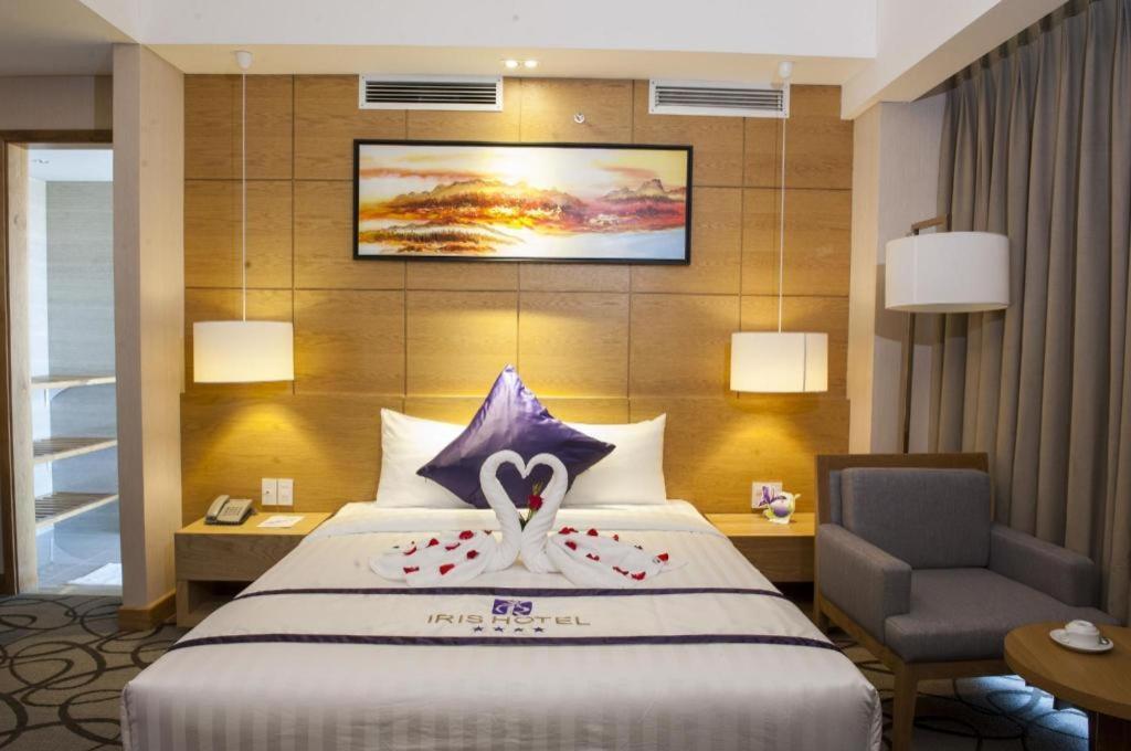 Iris Hotel Кантхо Экстерьер фото