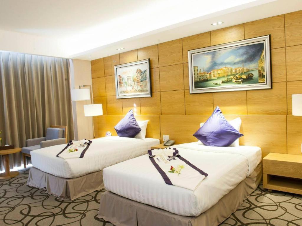 Iris Hotel Кантхо Экстерьер фото